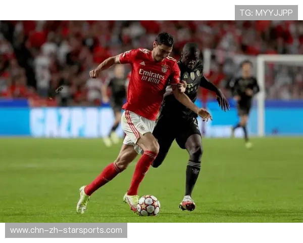 本菲卡门将多次神扑,力保球队胜利,本菲卡主帅 本菲卡门将多次神扑,力保球队胜利,本菲卡主帅