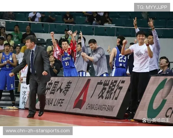 青岛队逆风翻盘，季后赛希望成真！，2020年2021赛季青岛队球员